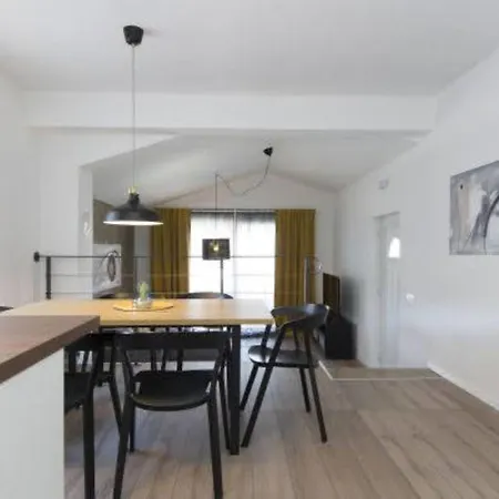 Simuni By Interhome Vikendica *